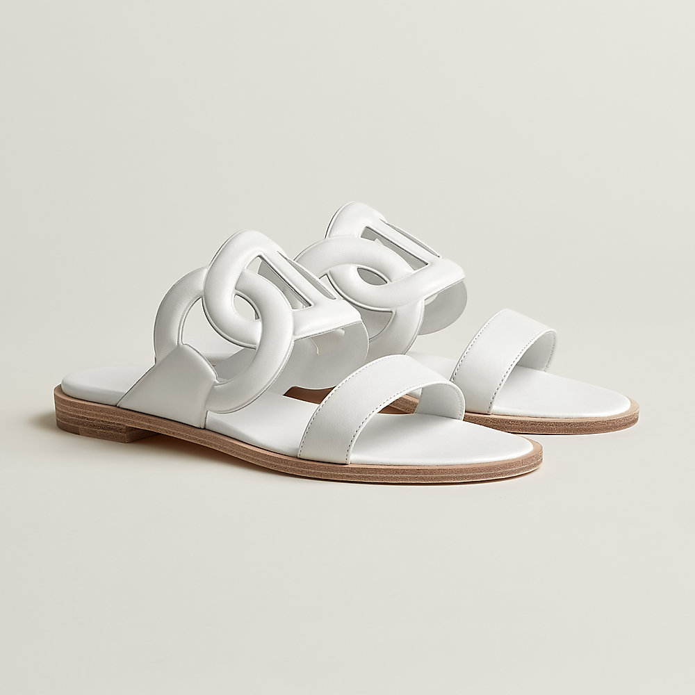 ラグジュアリーをもっと自由に【HERMES】Lagune サンダル Lagune sandal | Hermès USA